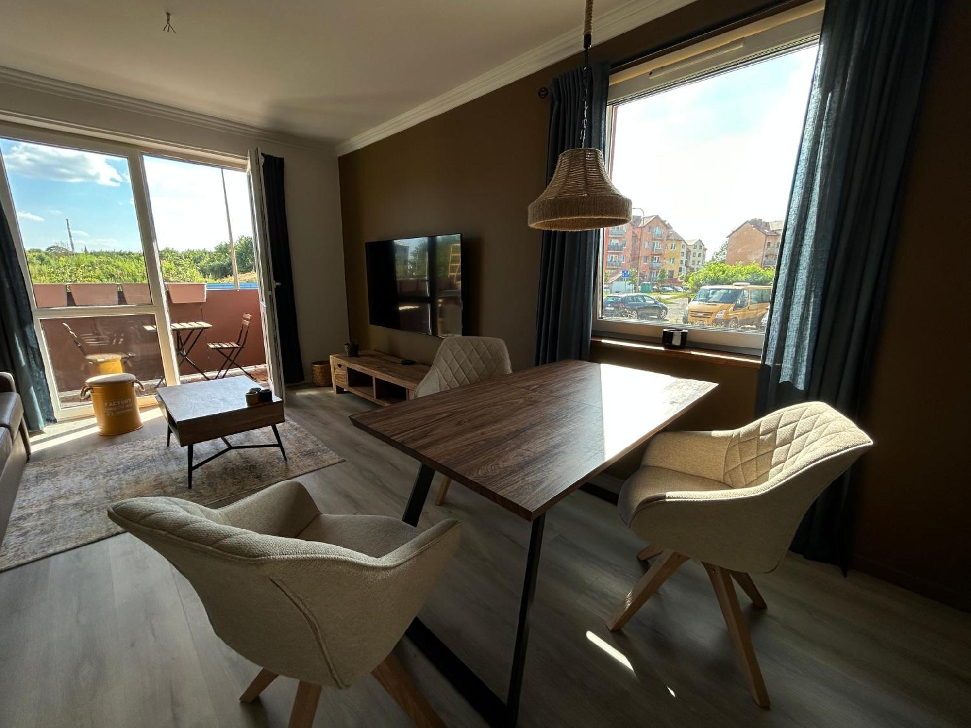 Przytulny Apartament Lubiń Екстериор снимка